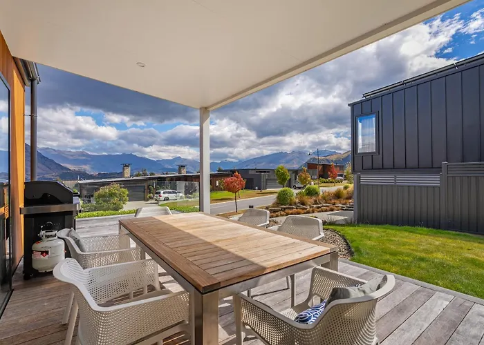 Infinity Alpine View Wanaka